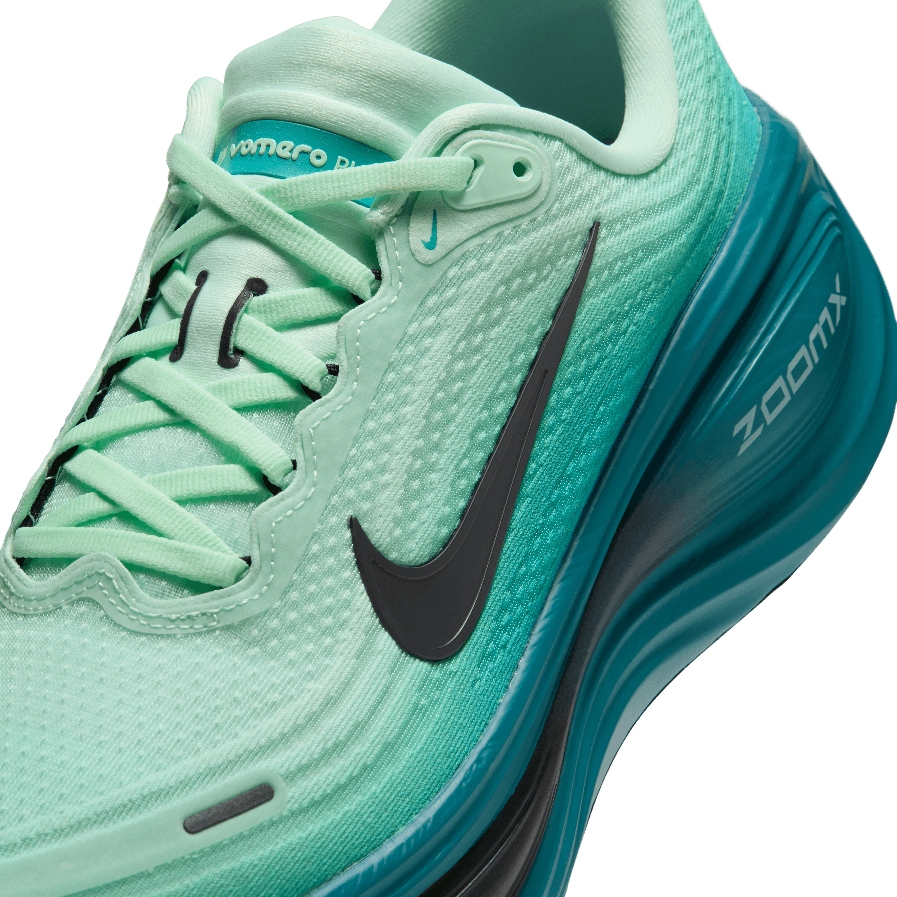 Nike Vomero Plus Chicago Marathon Angle 6