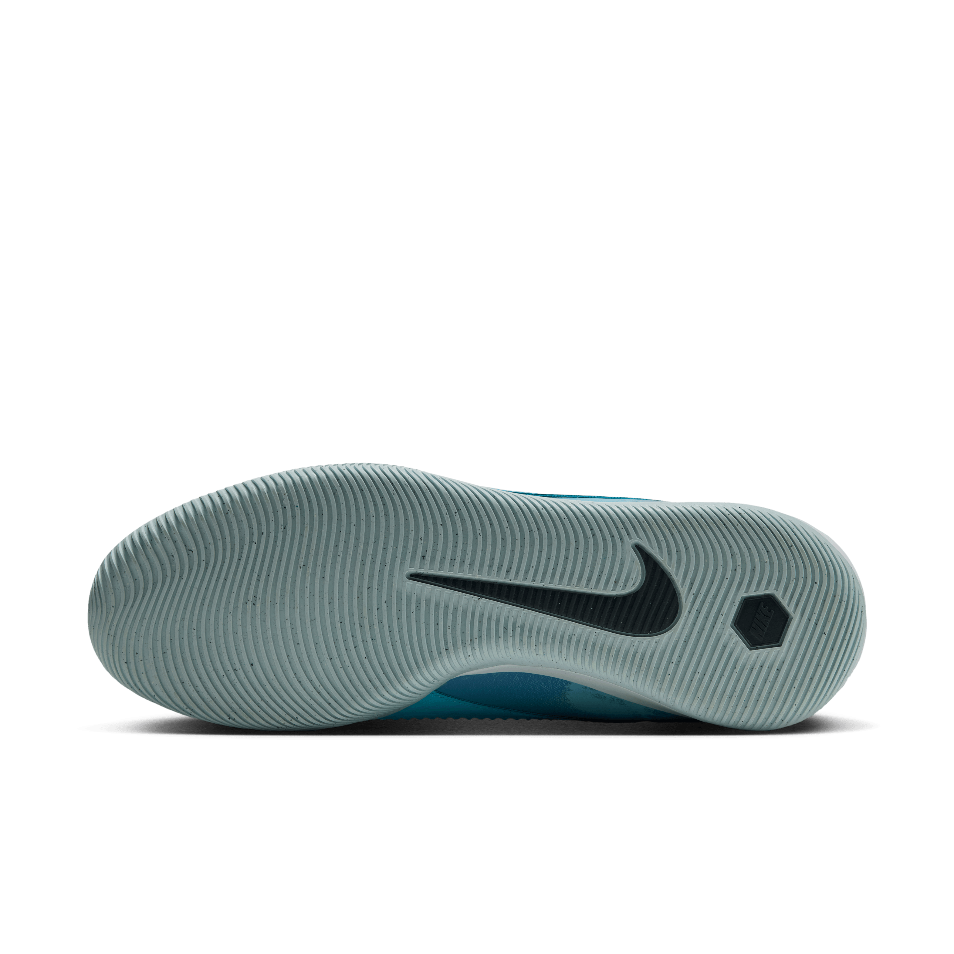 Nike Phantom 6 Low Academy Indoor Erling Haaland Angle 1