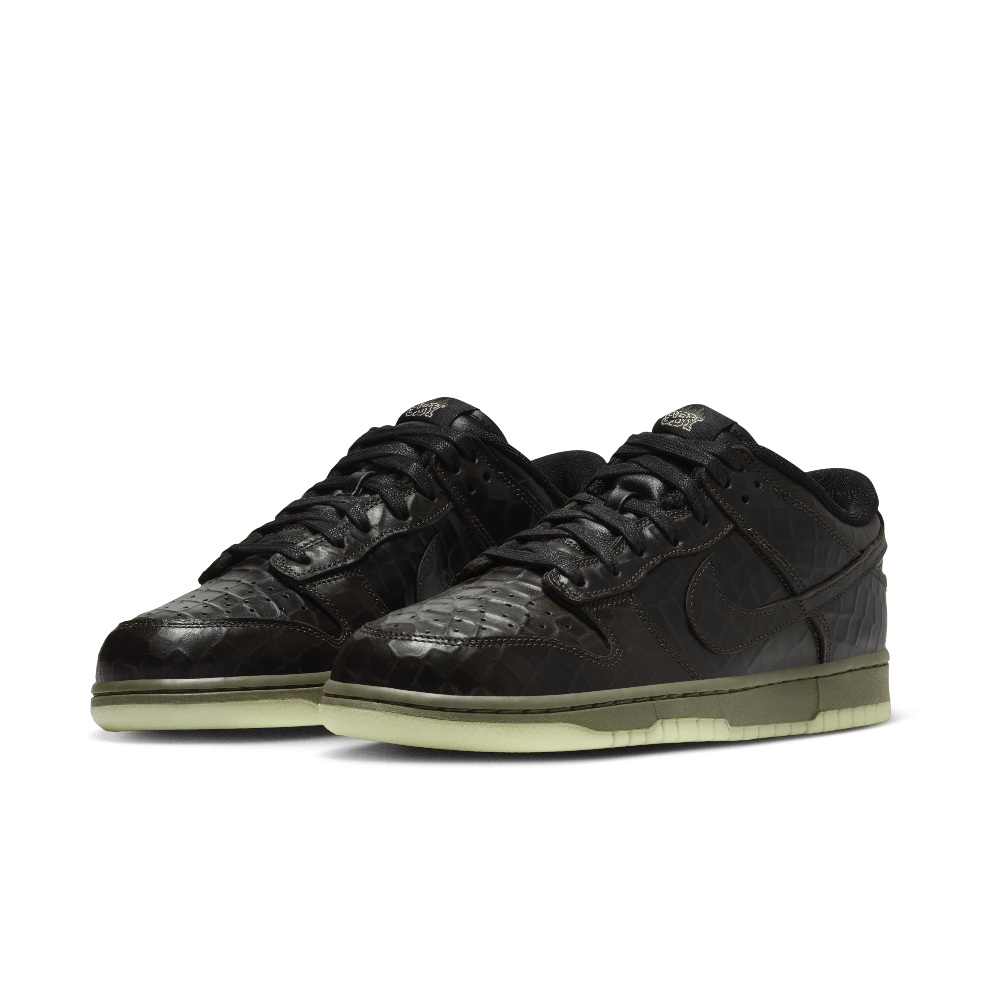 Nike Dunk Low Shibuya Angle 4