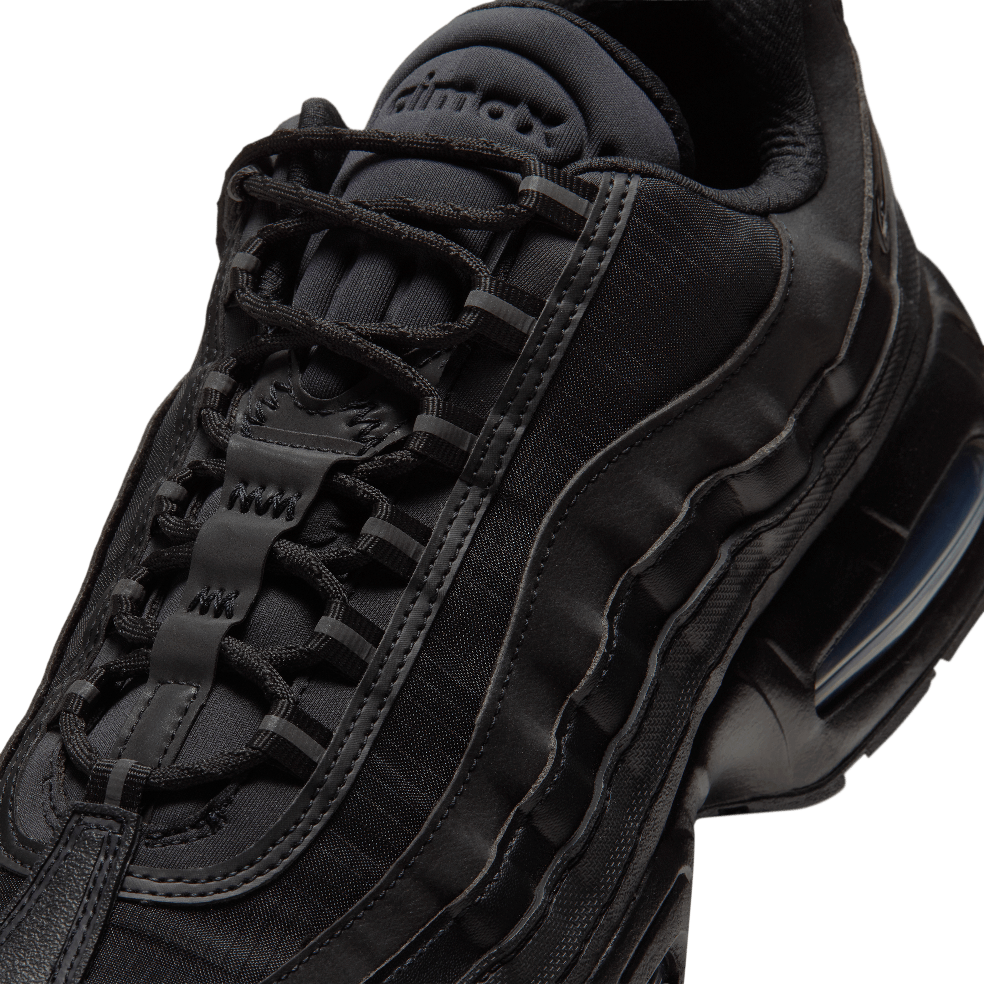 Nike Air Max 95 Gore-Tex Black Angle 6