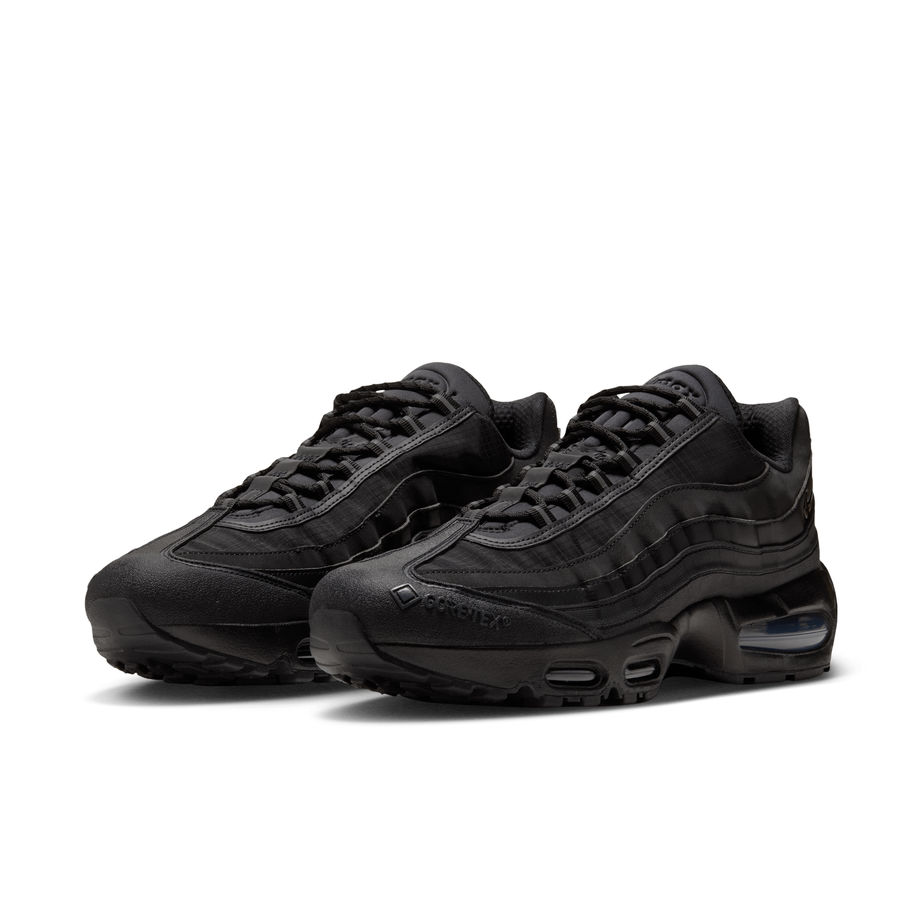 Nike Air Max 95 Gore-Tex Black Angle 4