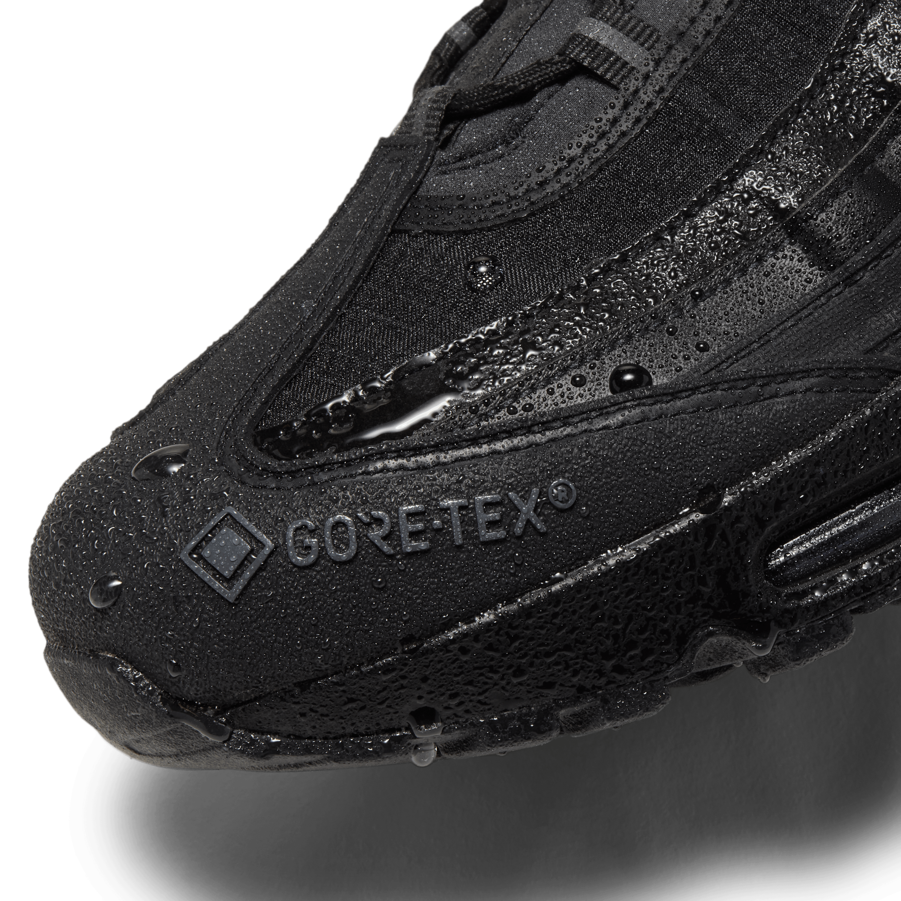 Nike Air Max 95 Gore-Tex Black Angle 8