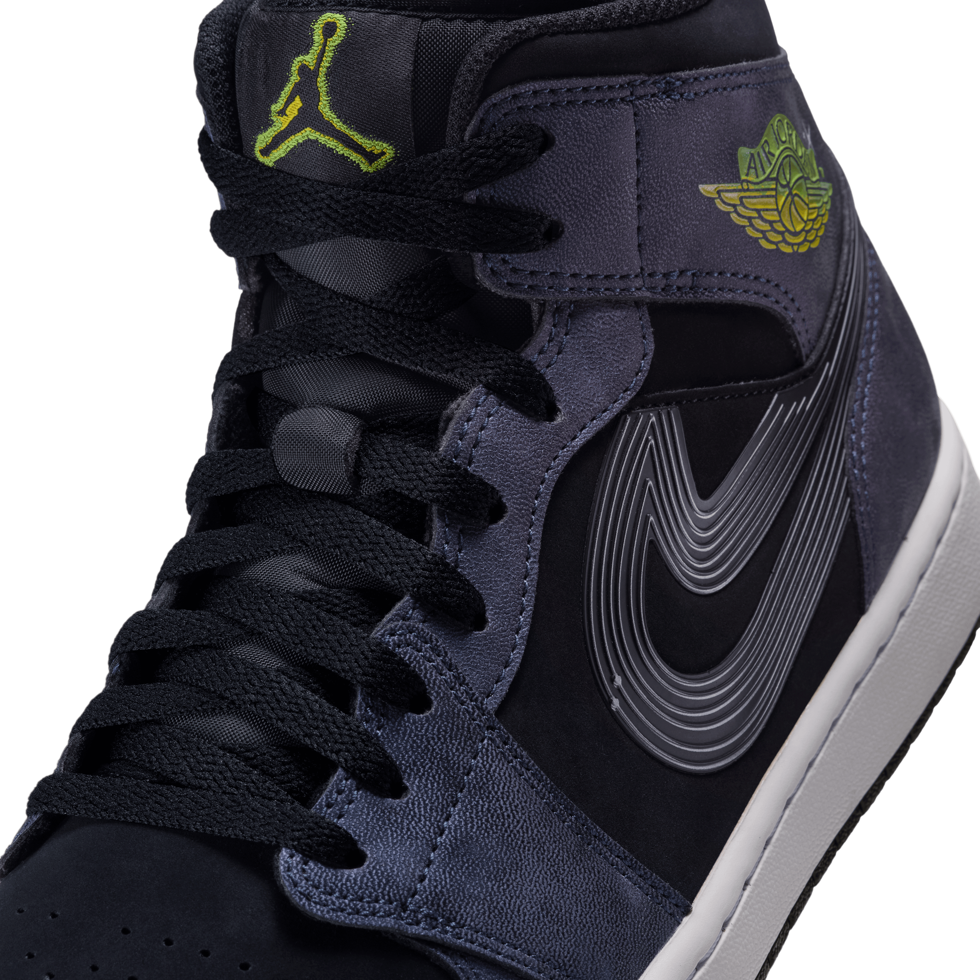 Air Jordan 1 Mid SE Space Jam (2026) Angle 6