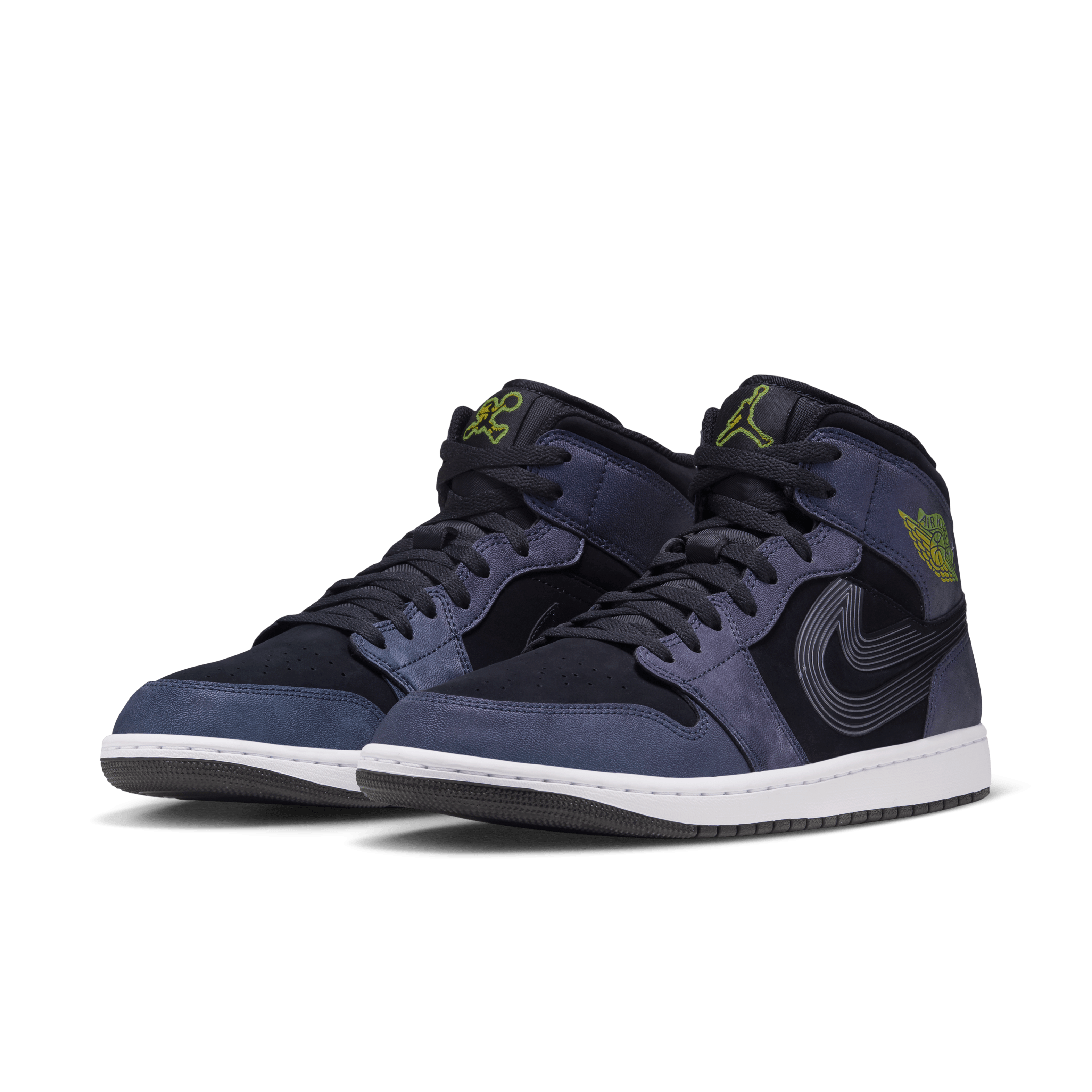 Air Jordan 1 Mid SE Space Jam (2026) Angle 4