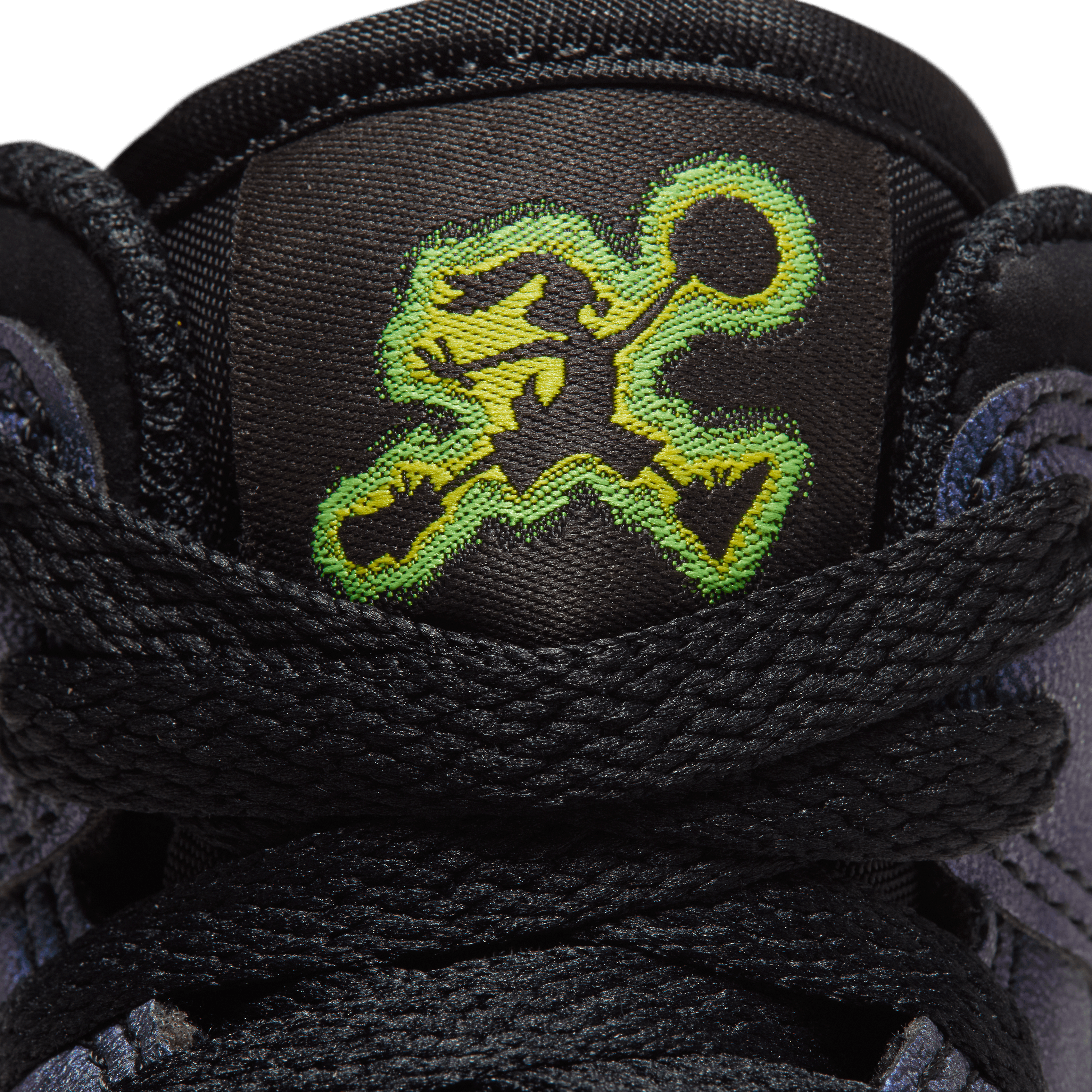 Air Jordan 1 Mid SE Space Jam (2026) (GS) Angle 8