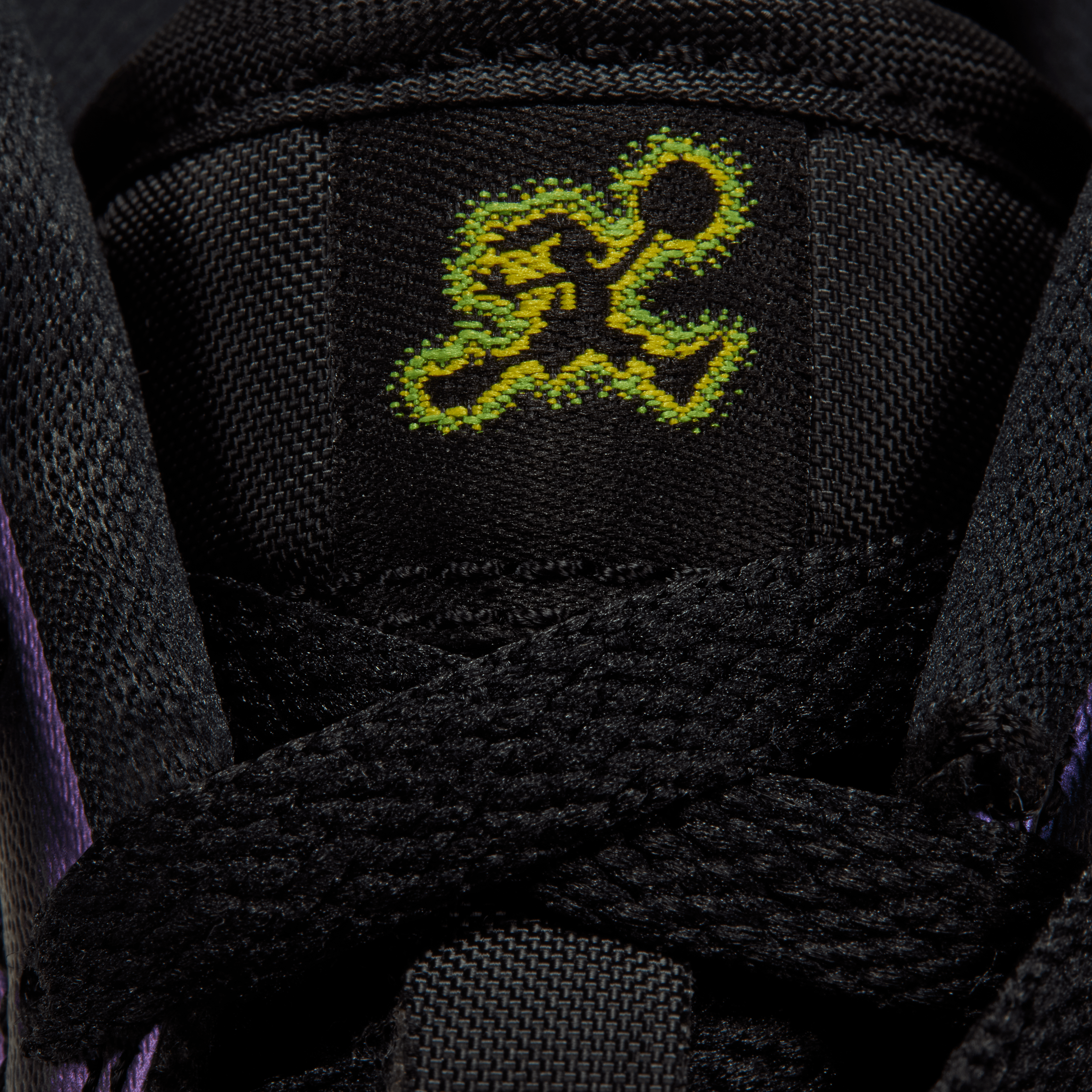Air Jordan 1 Low SE Space Jam Magic Ball (PS) Angle 8