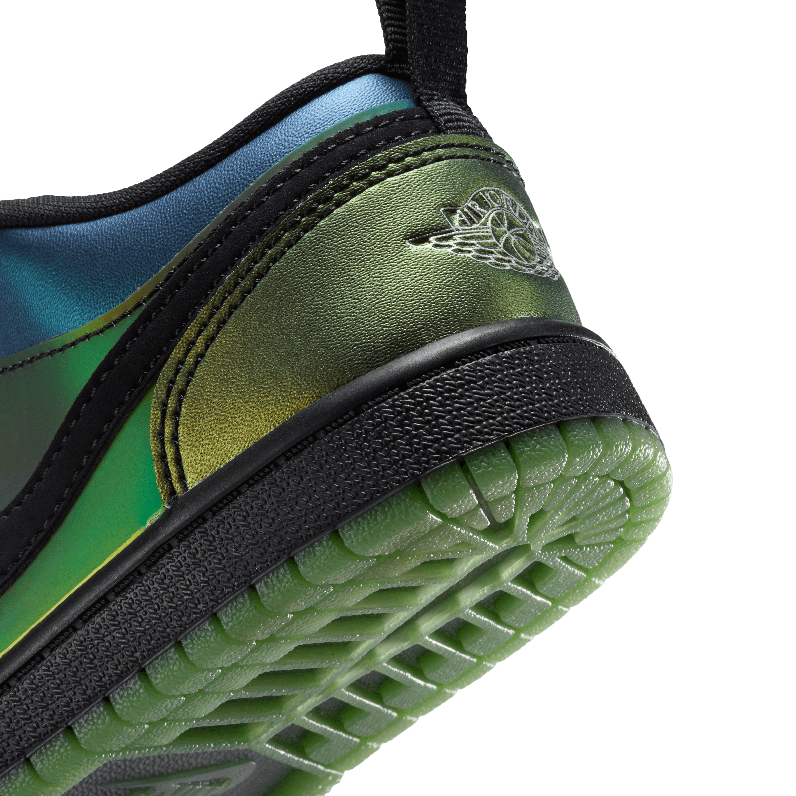 Air Jordan 1 Low SE Space Jam Magic Ball (PS) Angle 6