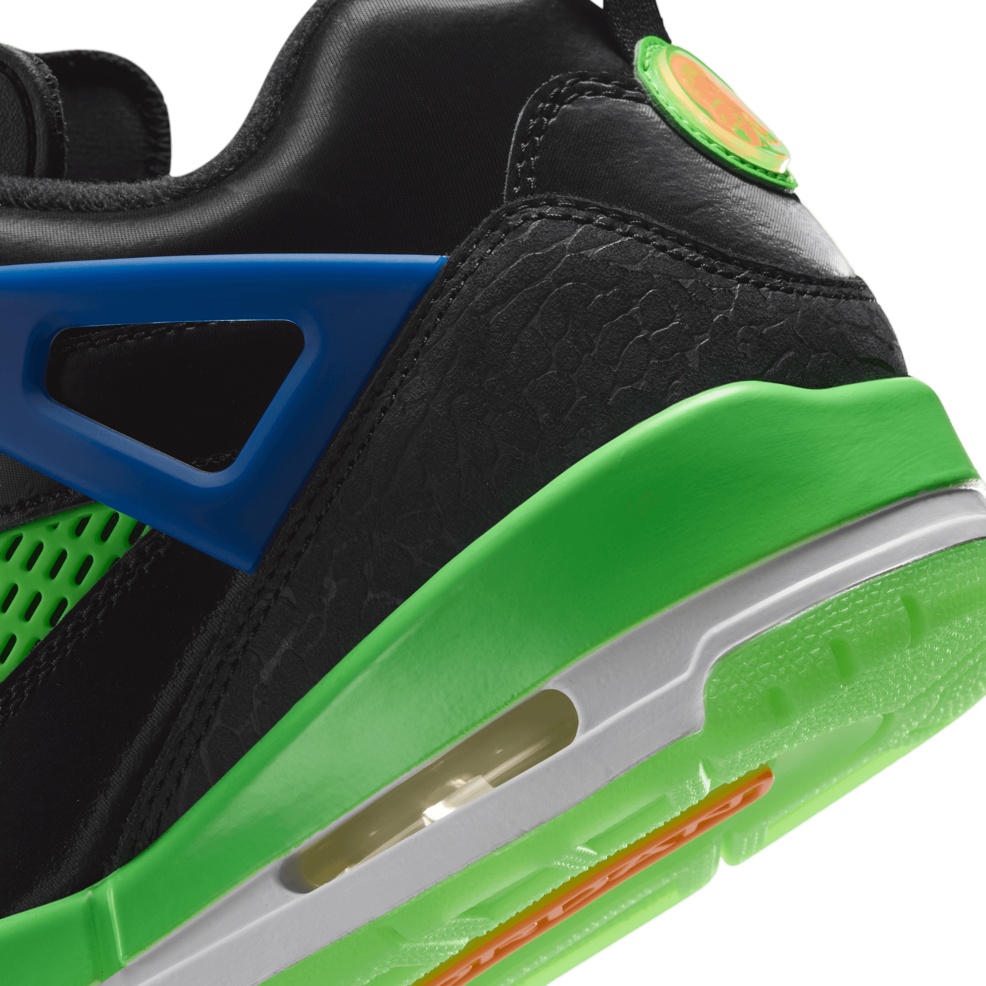 Jordan Spizike Low Space Jam Jam Central Angle 6