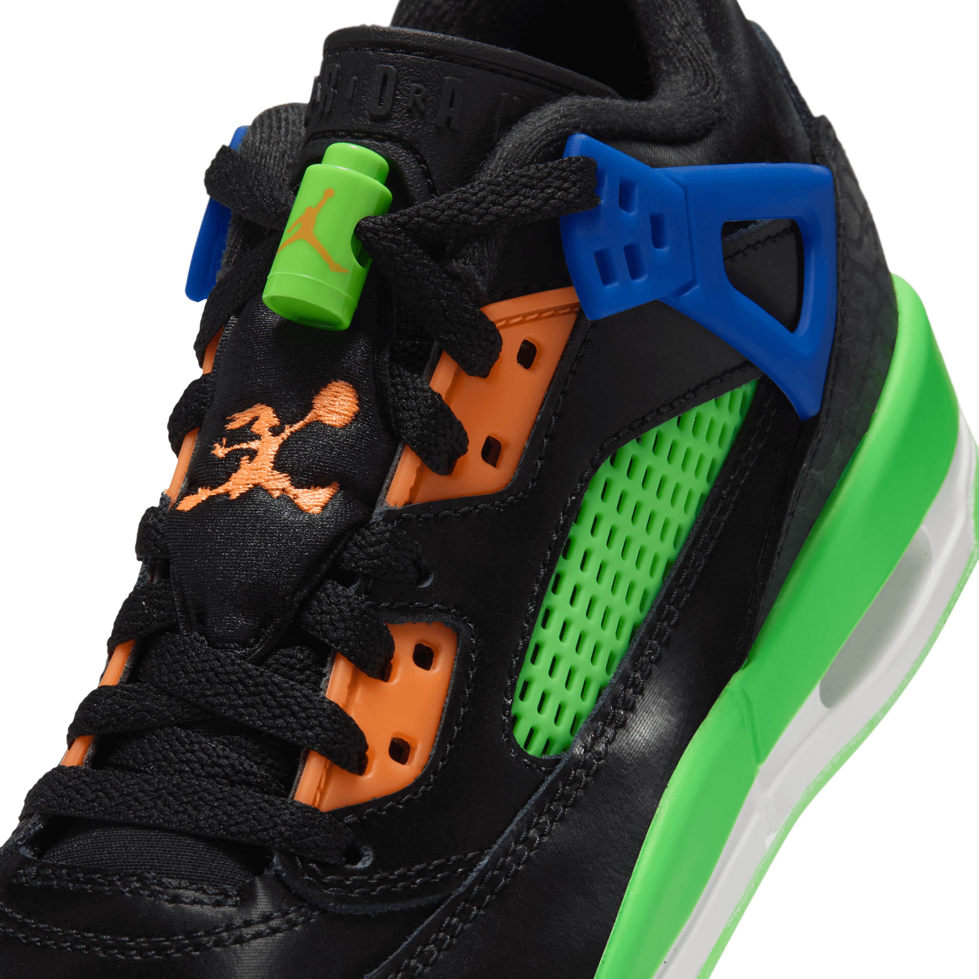 Jordan Spizike Low Space Jam Jam Central (GS) Angle 5