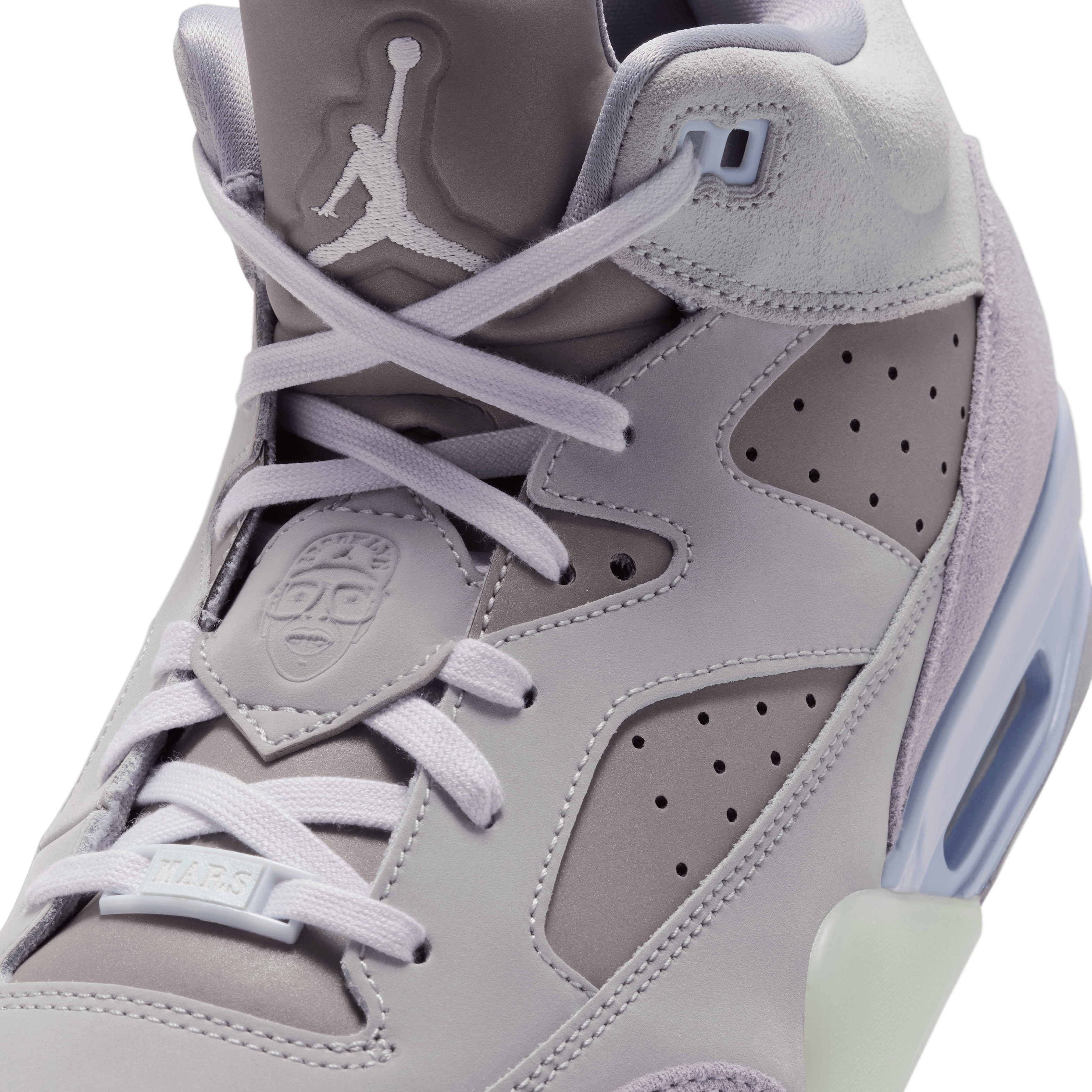 Jordan Son of Mars Low Space Jam Lunar Tunes Angle 4