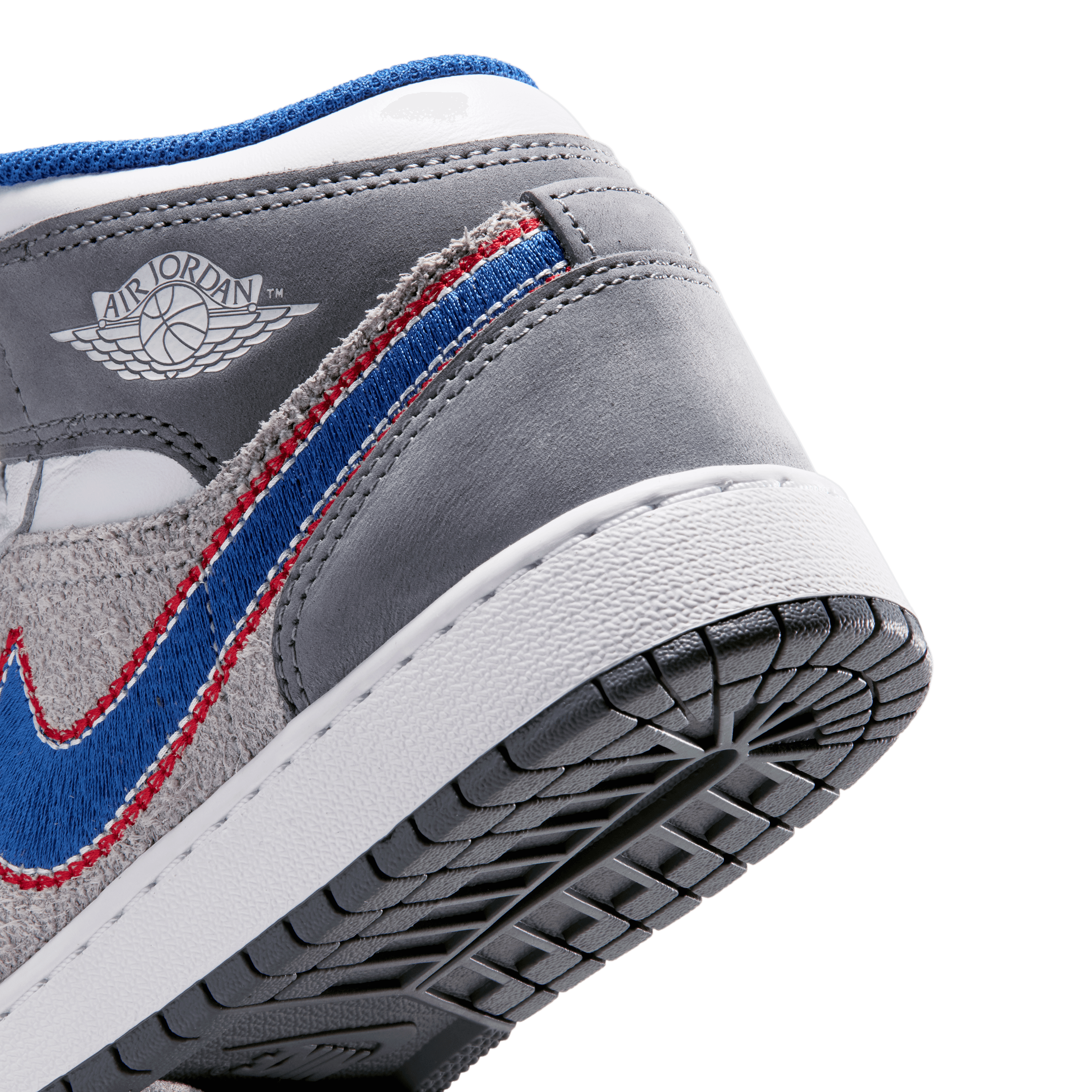 Air Jordan 1 Mid SE Space Jam Hare (GS) Angle 5