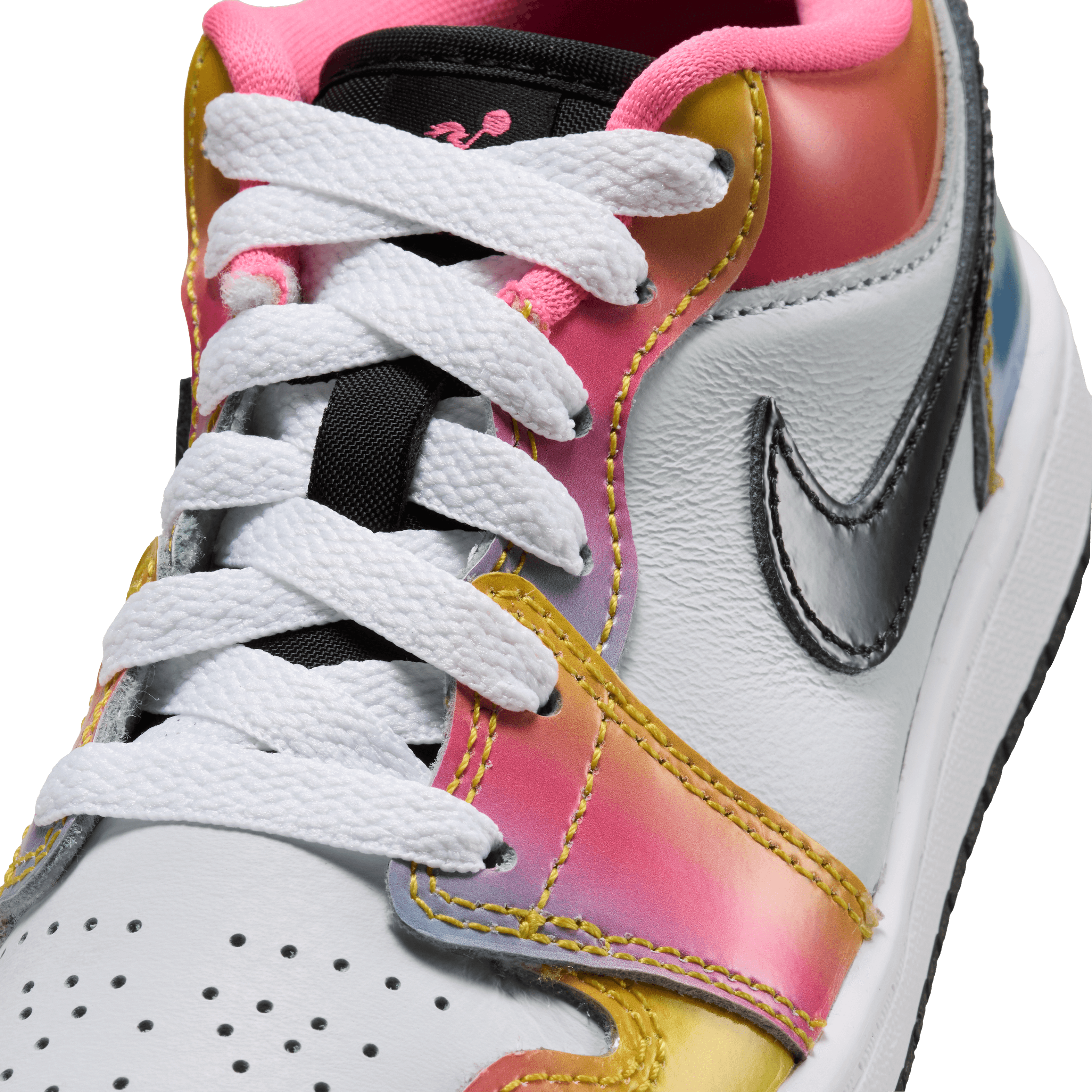 Air Jordan 1 Low SE Lola Bunny (PS) Angle 6
