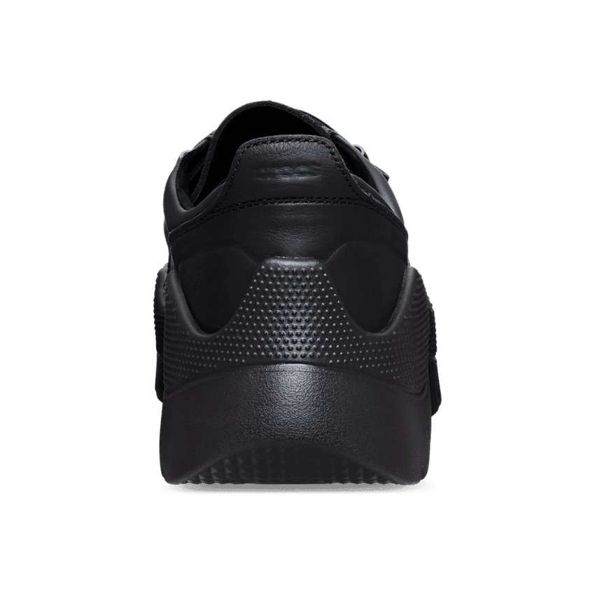 Crocs Gallery Leather Shoe Black Angle 4