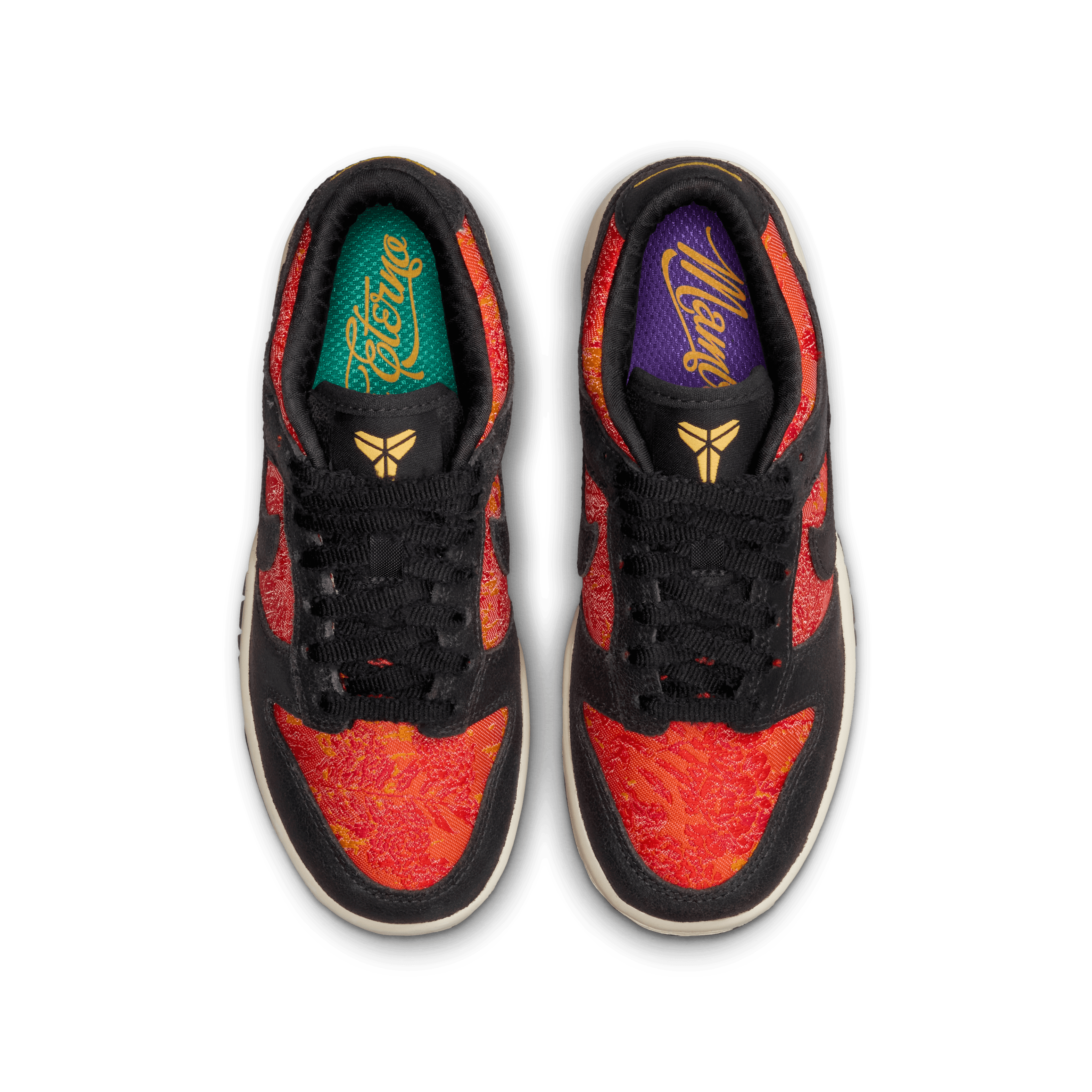 Nike Kobe Dunk Low Protro Mamba Eterno (GS) Angle 3