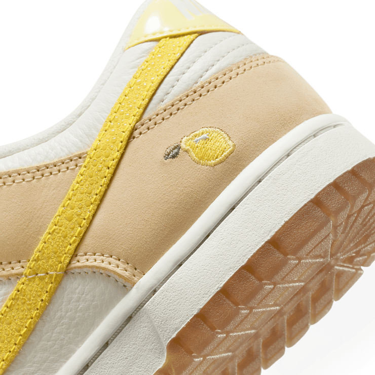 Nike Dunk Low Lemon Drop (W) Angle 5