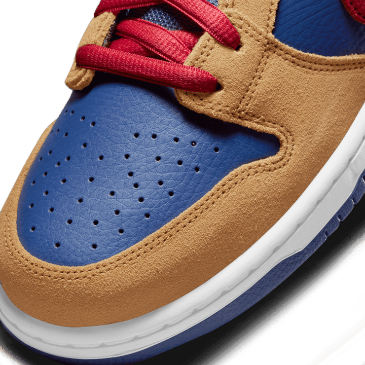 Nike SB Dunk Low Reverse Papa Bear Angle 4