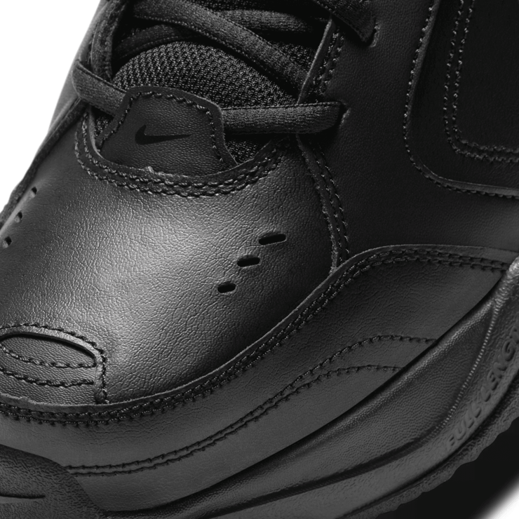 Nike Air Monarch IV Black Angle 2