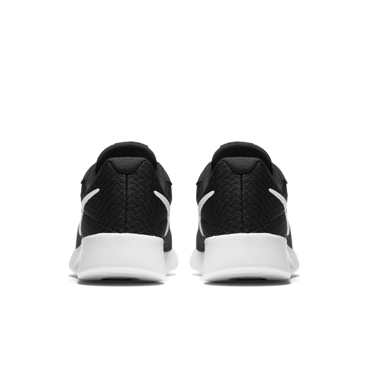 Nike Tanjun Black White (W) Angle 3