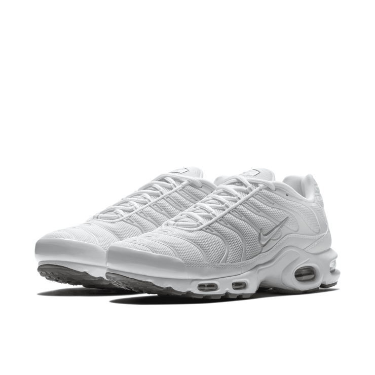 Nike Air Max Plus White Angle 3