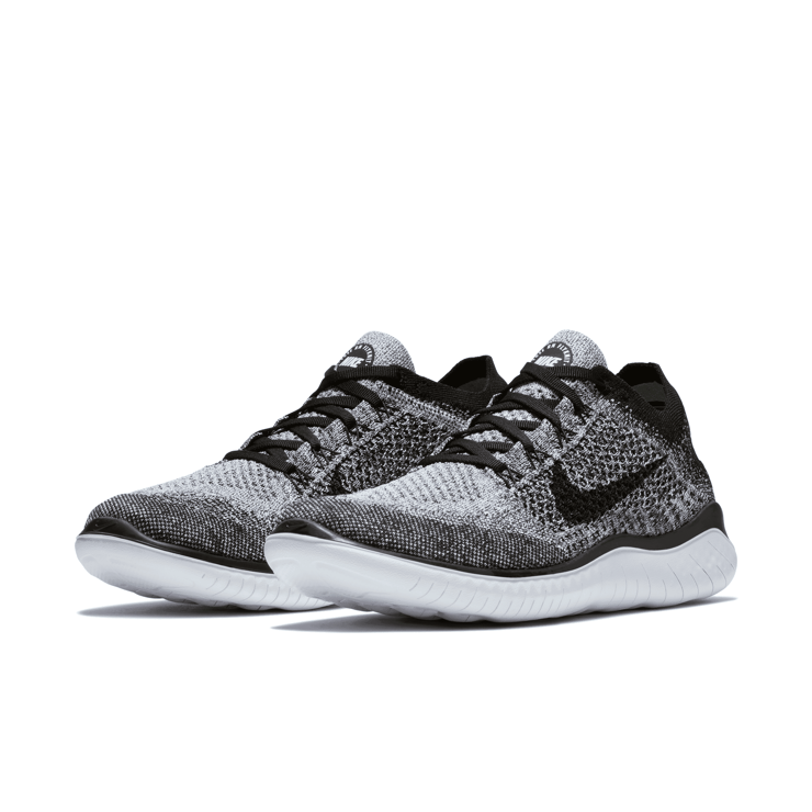 Nike Free RN Flyknit 2018 Black White Ombre Angle 3