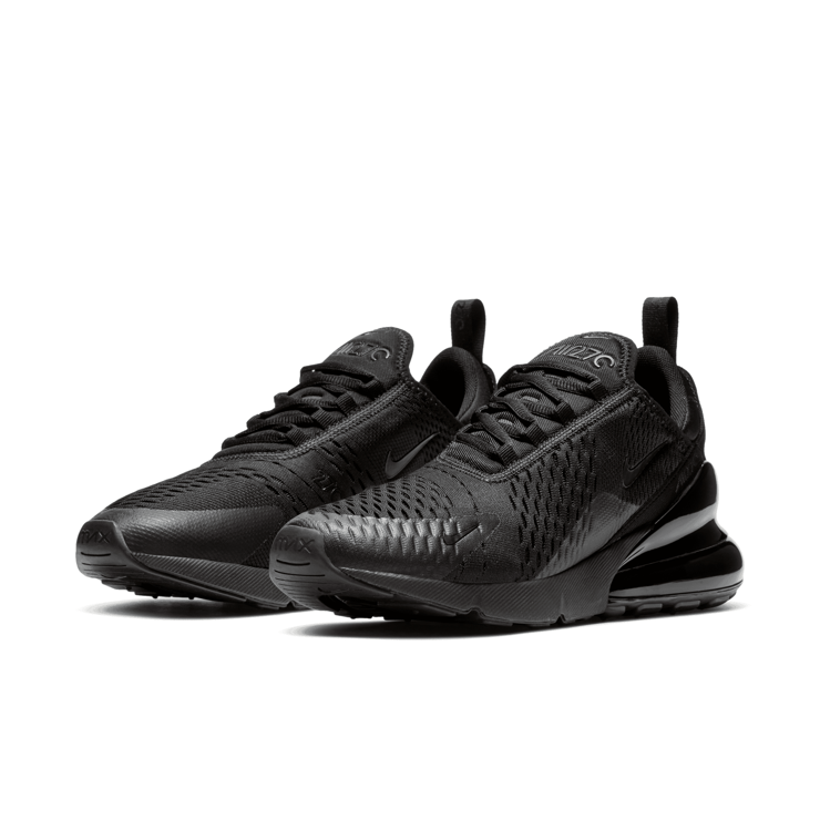 Nike Air Max 270 Triple Black Angle 3