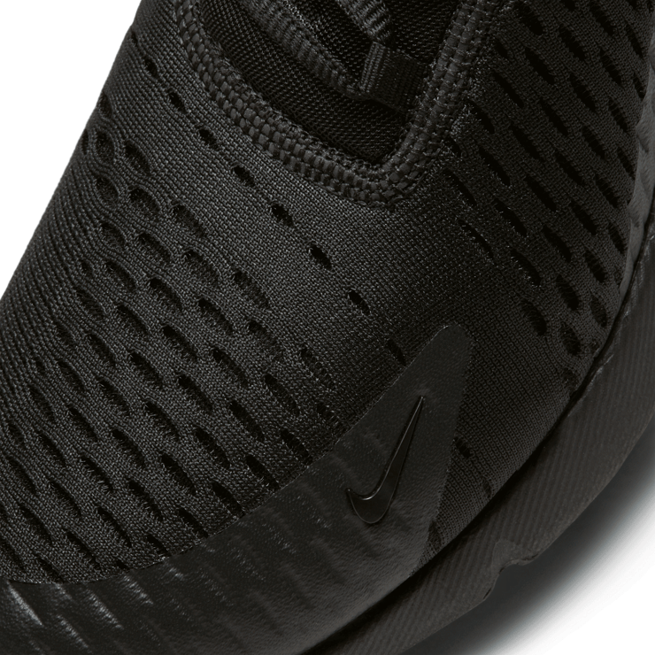 Nike Air Max 270 Triple Black Angle 5