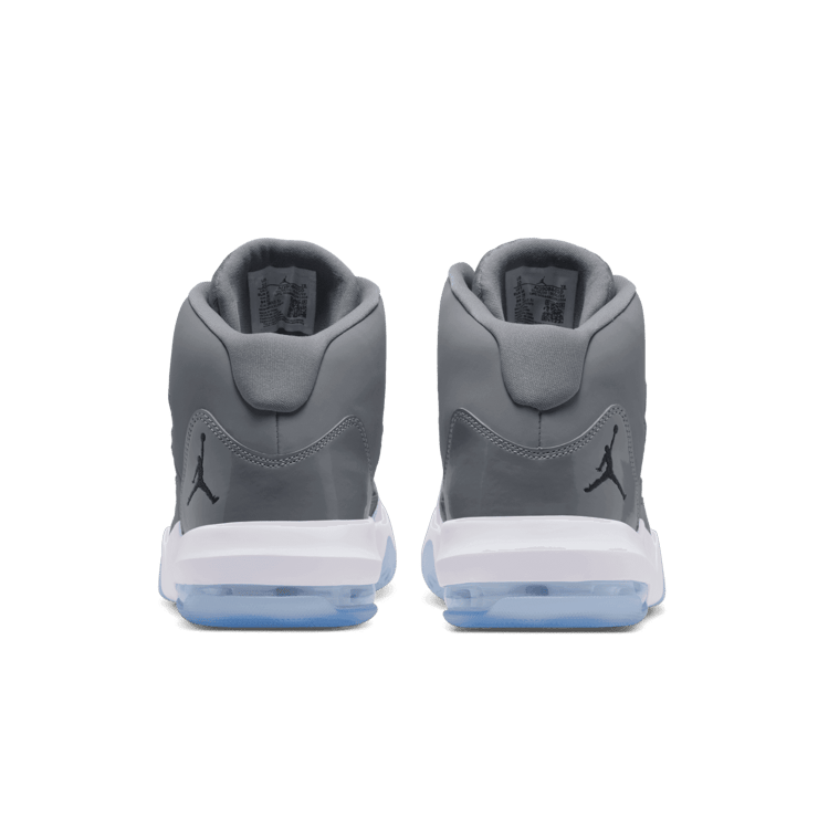 Nike Max Aura Cool Grey Angle 3