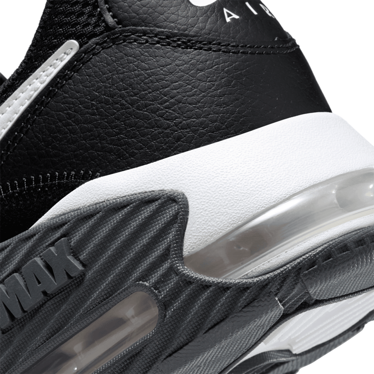Nike Air Max Excee Black Angle 5