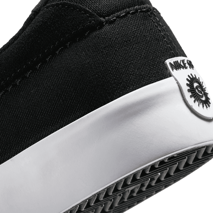 Nike SB Shane Black White Angle 6