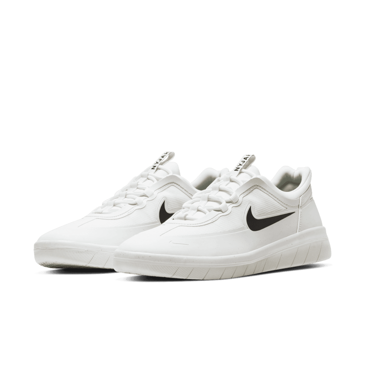 Nike SB Nyjah Free 2 Summit White Black Angle 2