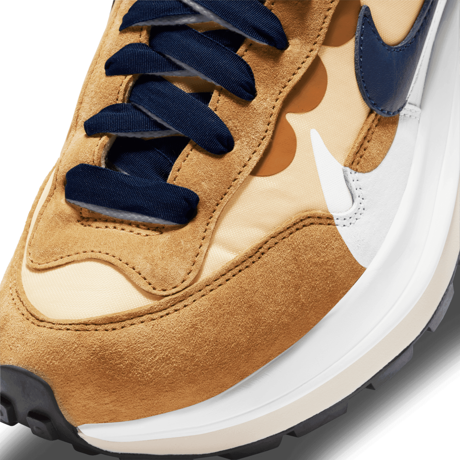nike vaporwaffle tan