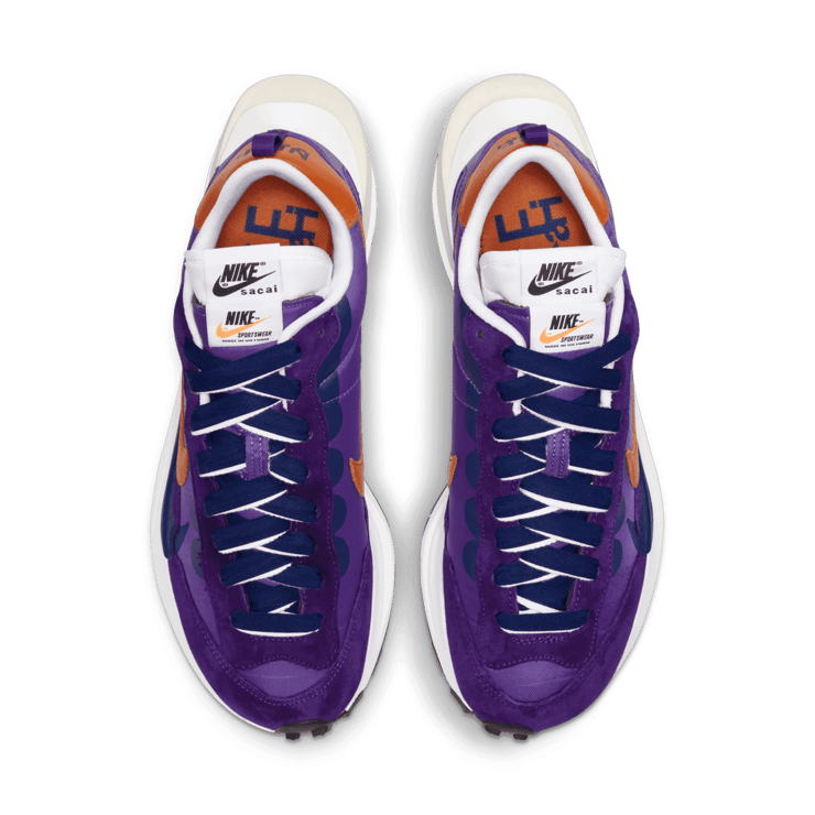 Nike VaporWaffle Sacai Dark Iris Angle 1