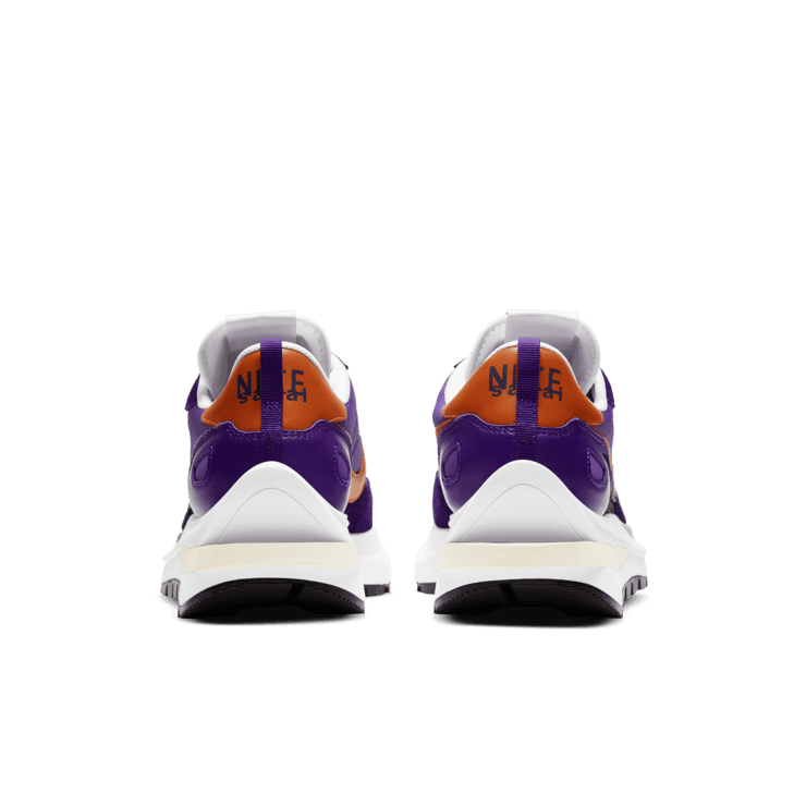 Nike VaporWaffle Sacai Dark Iris Angle 3