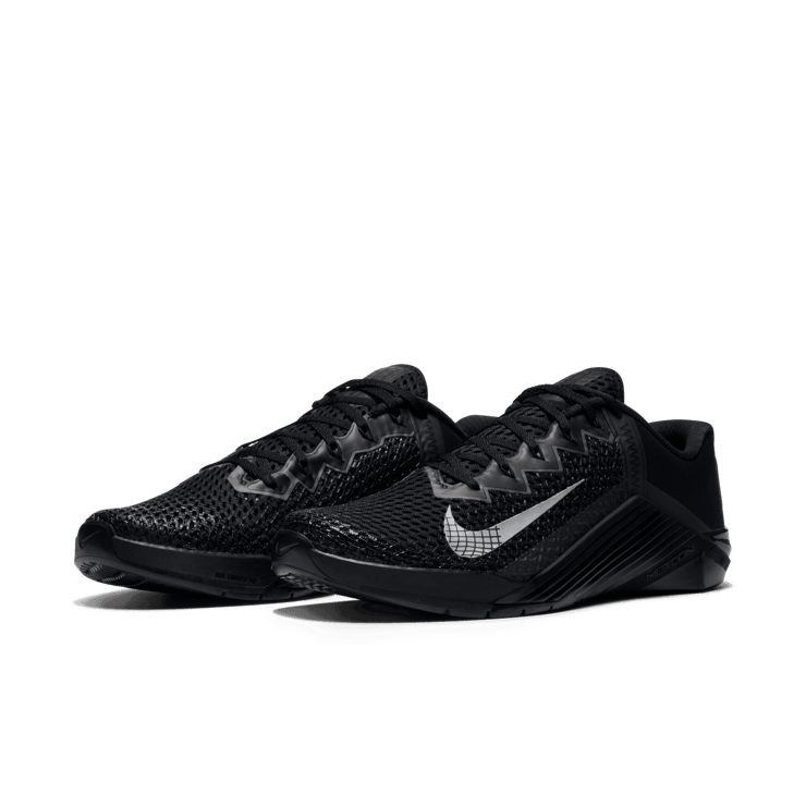 Nike Metcon 6 Black Metallic Silver Angle 2
