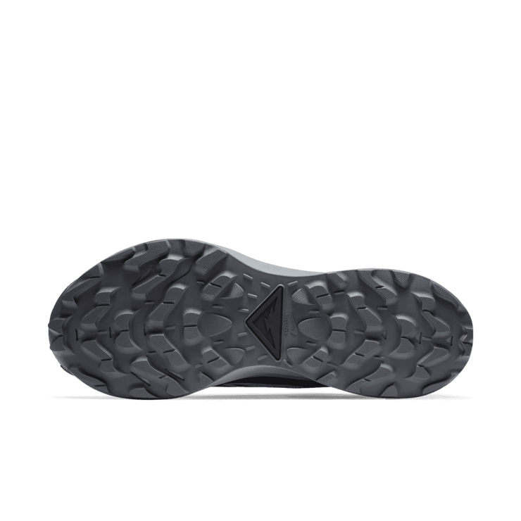 Nike Pegasus Trail 2 Black Dark Smoke Grey Angle 0