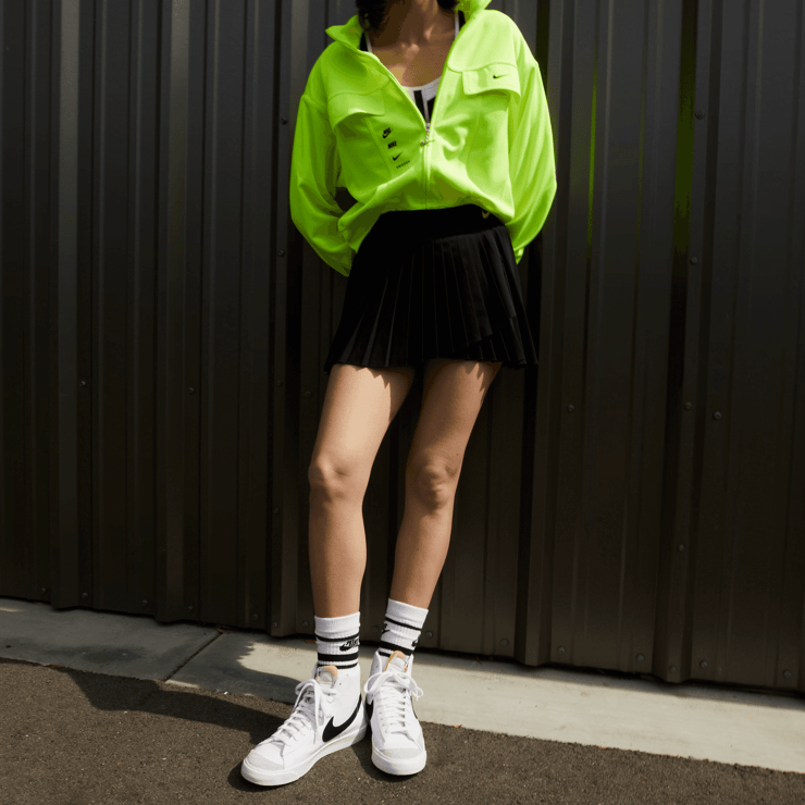 Nike Blazer Mid 77 White Black (W) Angle 8