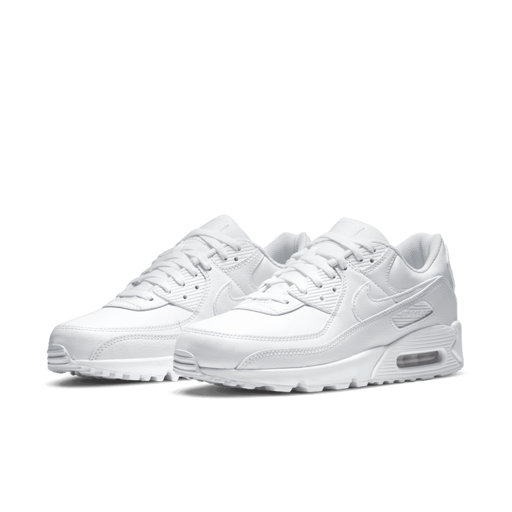 スニーカー Nike Air Max 90 Leather Triple White Black (2020) aw fw 20 Nike Air Max 90 Leather Triple White (2020) - CZ5594-100