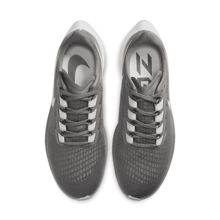 Nike Air Zoom Pegasus 37 Iron Grey Angle 1