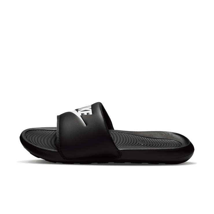 Nike Victori One Slide Black White Angle 0
