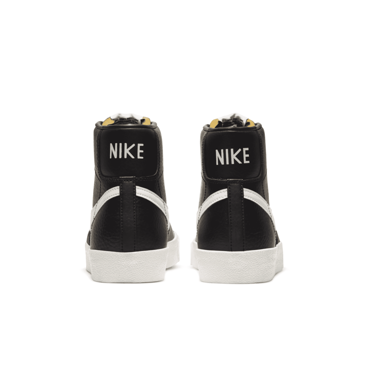 Nike Blazer Mid 77 Vintage Black Sail Angle 5