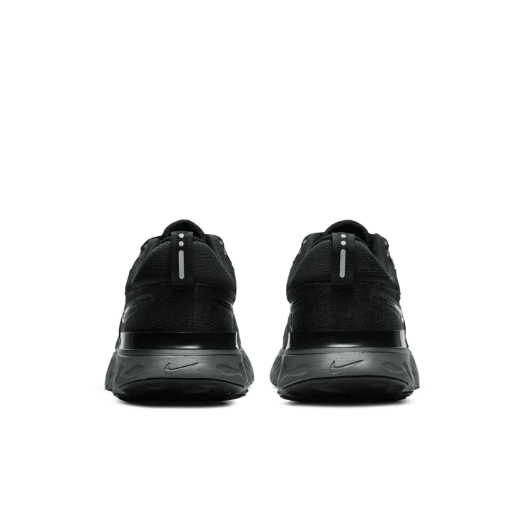 Nike React Infinity Run Flyknit 2 Black Iron Grey Angle 3
