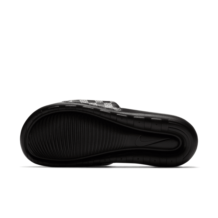 Nike Victori One Slide Just Do It Checkerboard Angle 0