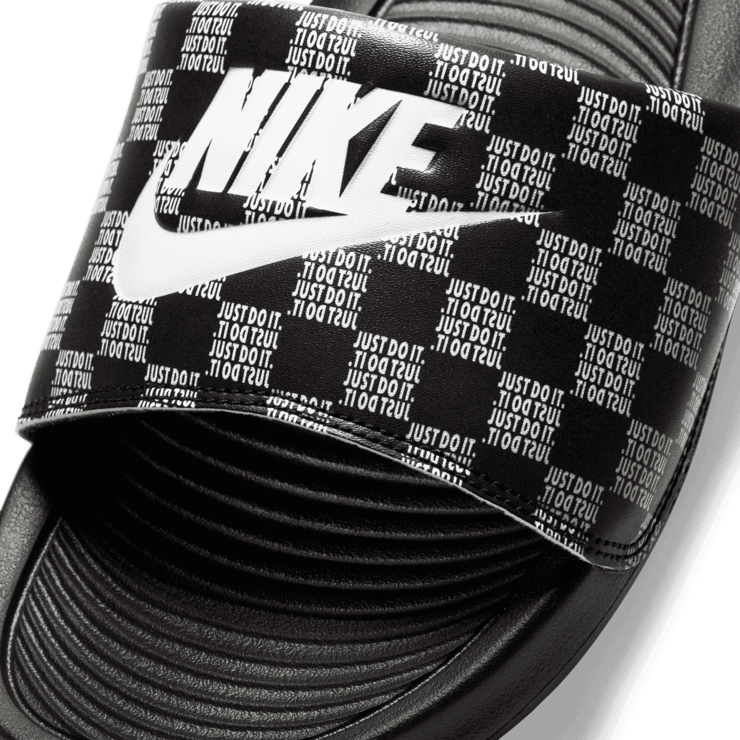 Nike Victori One Slide Just Do It Checkerboard Angle 2