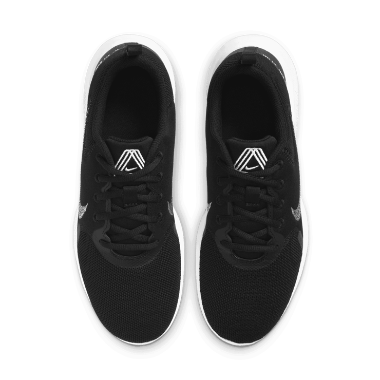 Nike Flex Experience RN 10 Black White Angle 1