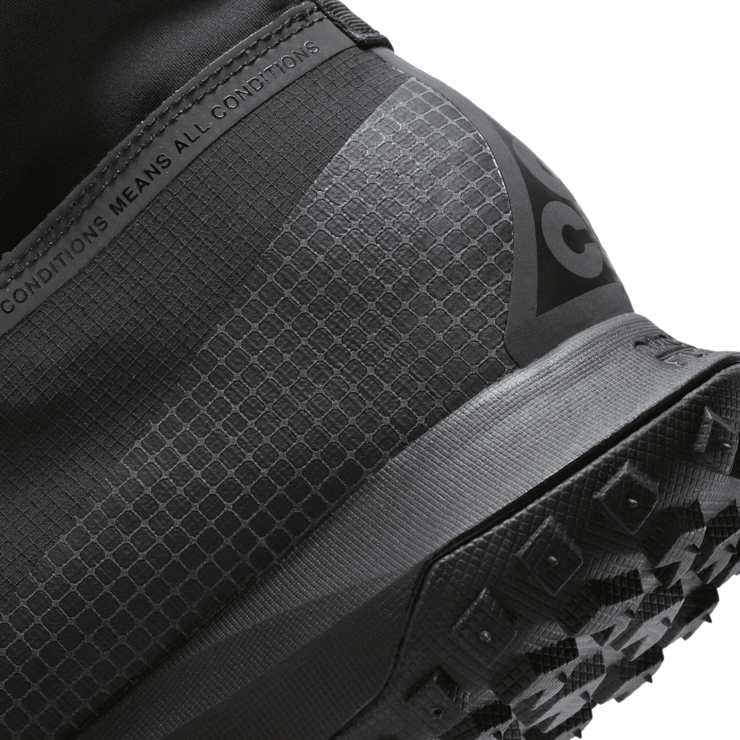 Nike ACG Mountain Fly Gore-tex Dark Grey Angle 6