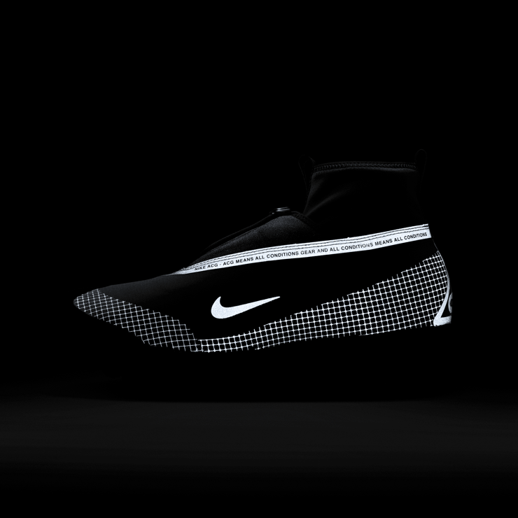 Nike ACG Mountain Fly Gore-tex Dark Grey Angle 9