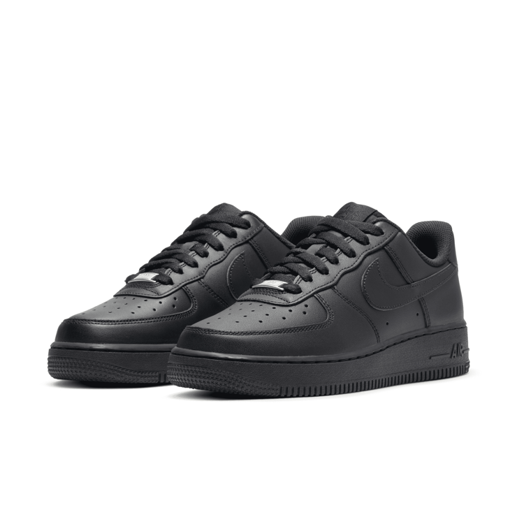 Nike Air Force 1 Low 07 Triple Black (W) Angle 2