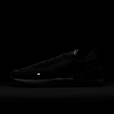 Nike Waffle One Black White Angle 4
