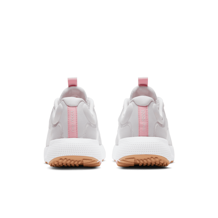 Nike React Escape Run Vast Grey Pink Glaze (W) Angle 3