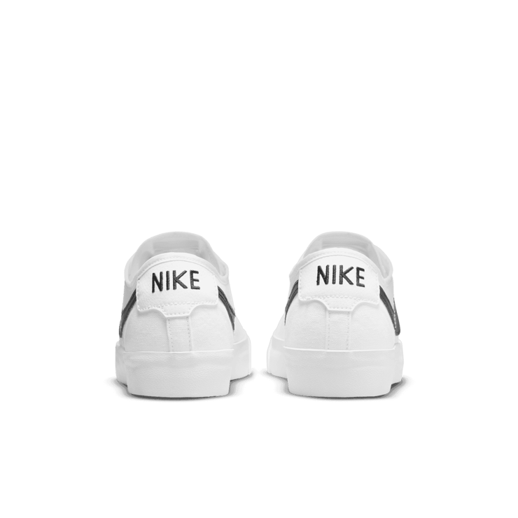 Nike SB Blazer Court White Black Angle 3